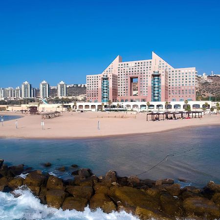 Almog Beach Apartments מגדלי חוף הכרמל חיפה Extérieur photo