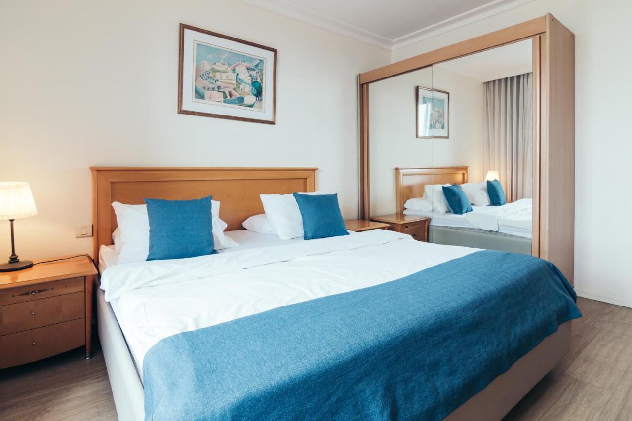 Almog Beach Apartments מגדלי חוף הכרמל חיפה Extérieur photo