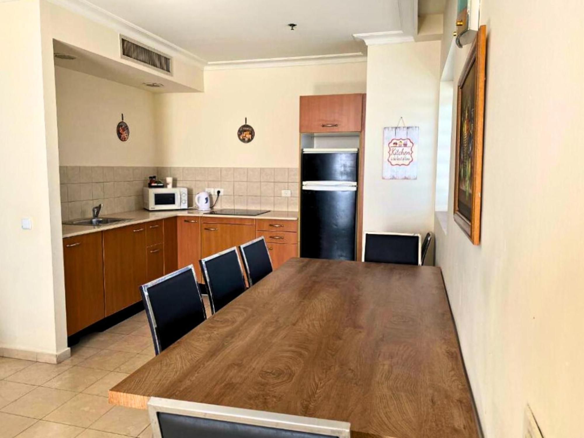 Almog Beach Apartments מגדלי חוף הכרמל חיפה Extérieur photo