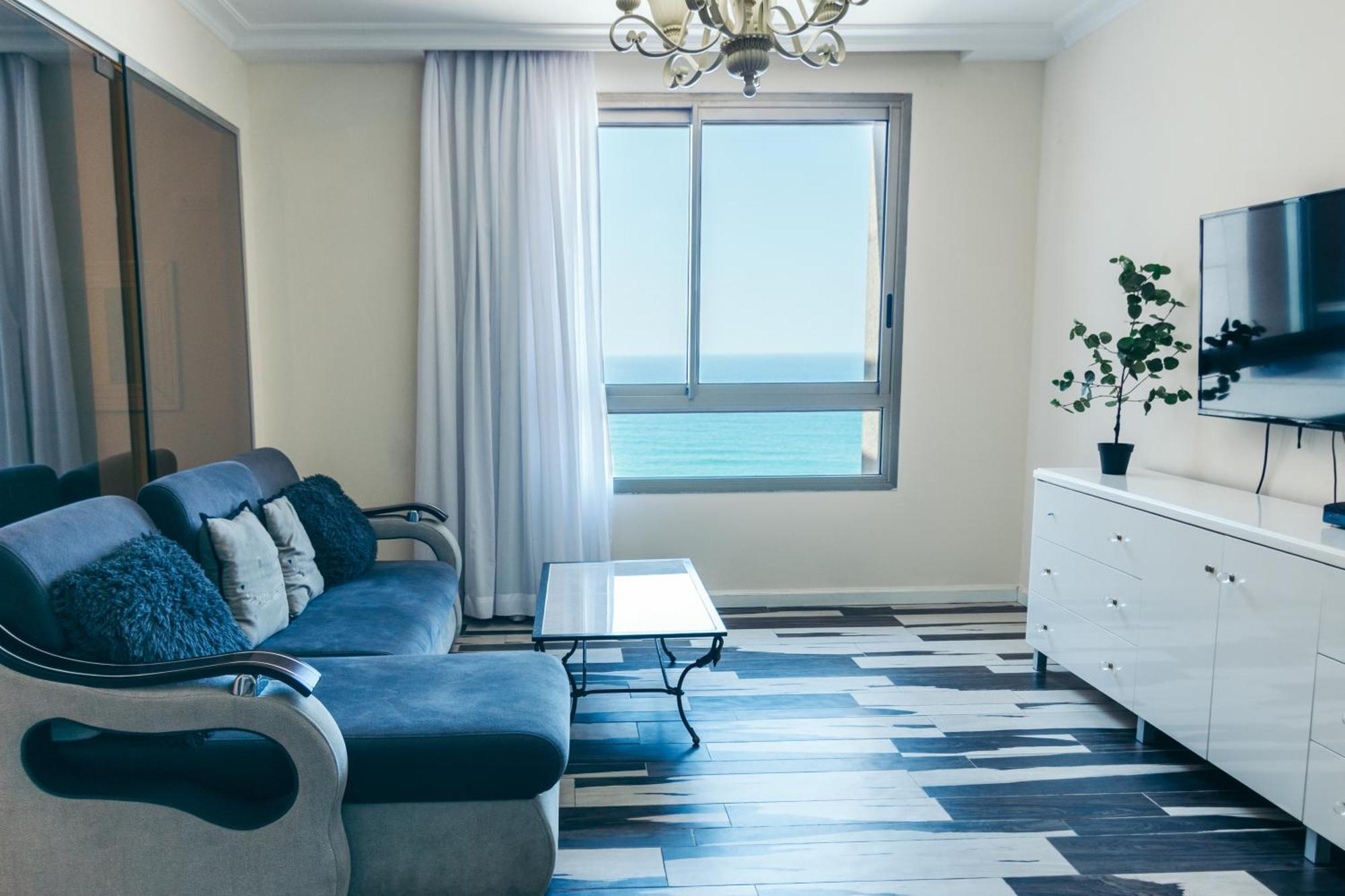 Almog Beach Apartments מגדלי חוף הכרמל חיפה Extérieur photo